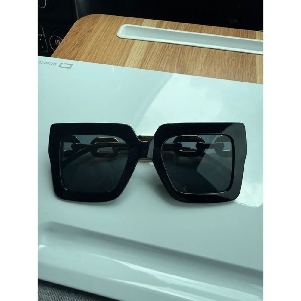 sunglasses - Picture 4 of 4
